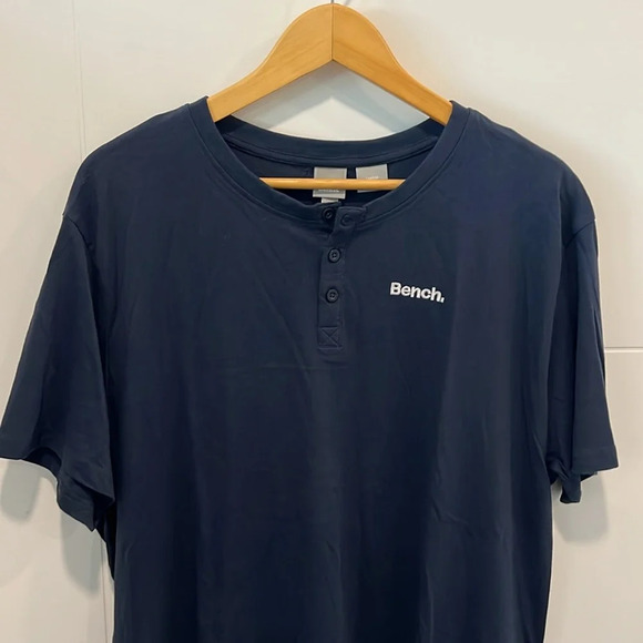 🧡💙 Bench 1/4 Button navy blue  short sleeve shirt size XL - Picture 6 of 7